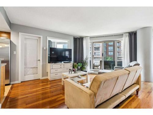 804-1088 6 Avenue Sw, Calgary, AB - Indoor Photo Showing Living Room