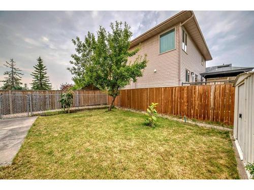 27 Coral Sands Place Ne, Calgary, AB - Outdoor