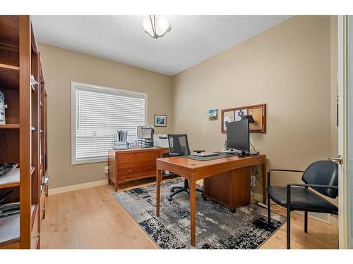 1118 Wentworth View Sw, Calgary, AB - Indoor Photo Showing Office