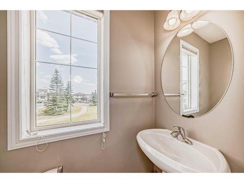 268 Covemeadow Road Ne, Calgary, AB - Indoor Photo Showing Bathroom