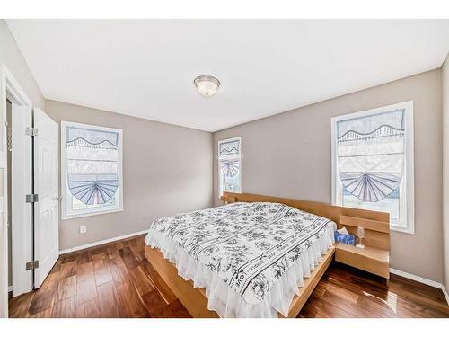 268 Covemeadow Road Ne, Calgary, AB - Indoor Photo Showing Bedroom