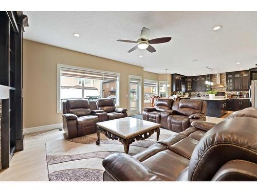 150 Saddlelake Grove Ne, Calgary, AB - Indoor Photo Showing Living Room