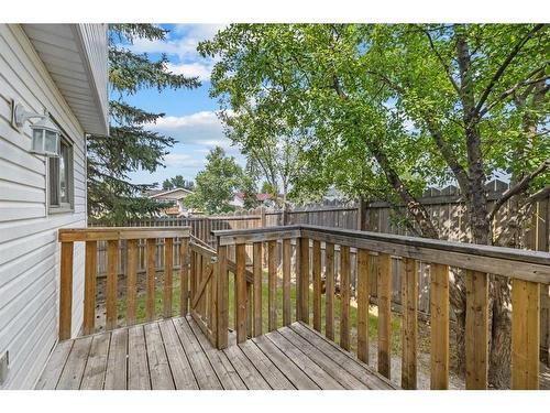 6 Abbeydale Villas Ne, Calgary, AB - Outdoor With Deck Patio Veranda With Exterior