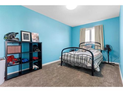 27138 Highway 27 Highway, Rural Mountain View County, AB - Indoor Photo Showing Bedroom