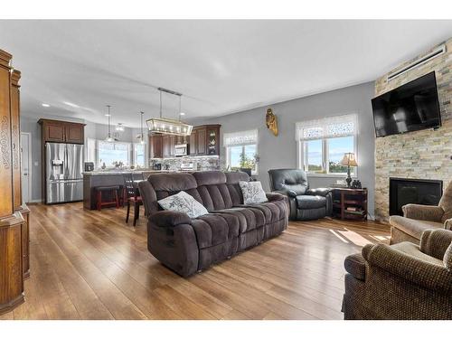 27138 Highway 27 Highway, Rural Mountain View County, AB - Indoor Photo Showing Living Room With Fireplace