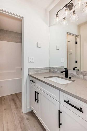 41 White Pelican Way, Rural Vulcan County, AB - Indoor Photo Showing Bathroom