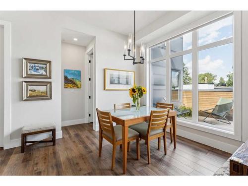 408-3375 15 Street Sw, Calgary, AB - Indoor Photo Showing Dining Room