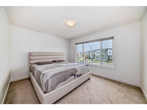 119 Belvedere Avenue Se, Calgary, AB - Indoor Photo Showing Bedroom