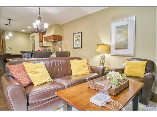 111-191 Kananaskis Way, Canmore, AB - Indoor Photo Showing Living Room