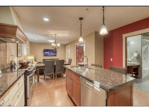 111-191 Kananaskis Way, Canmore, AB - Indoor Photo Showing Kitchen With Upgraded Kitchen