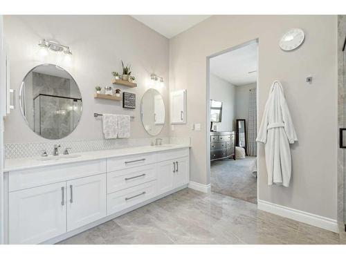 1207 Bayside Drive Sw, Airdrie, AB - Indoor Photo Showing Bathroom