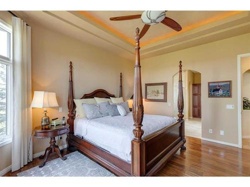 188 Valley Creek Road Nw, Calgary, AB - Indoor Photo Showing Bedroom