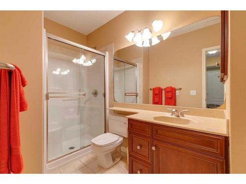 188 Valley Creek Road Nw, Calgary, AB - Indoor Photo Showing Bathroom