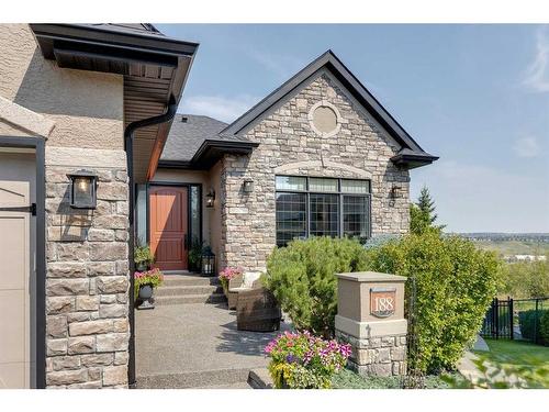 188 Valley Creek Road Nw, Calgary, AB - Outdoor