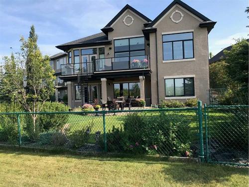 188 Valley Creek Road Nw, Calgary, AB - Outdoor