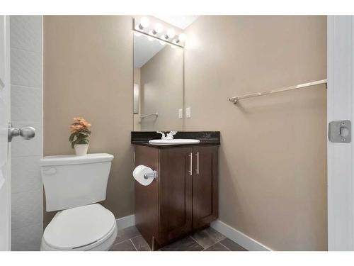 1307-81 Legacy Boulevard Se, Calgary, AB - Indoor Photo Showing Bathroom