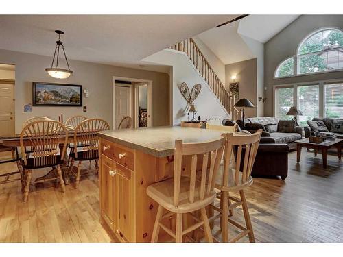 1-137 Stonecreek Road, Canmore, AB - Indoor Photo Showing Dining Room