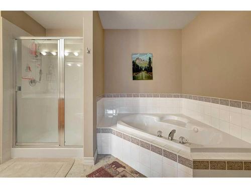 1-137 Stonecreek Road, Canmore, AB - Indoor Photo Showing Bathroom