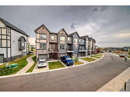 310-15 Evanscrest Park Nw, Calgary, AB - Outdoor With Balcony