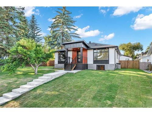 7708 Silver Springs Road Nw, Calgary, AB - Outdoor