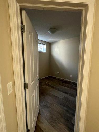 212 New Brighton Grove Se, Calgary, AB - Indoor Photo Showing Other Room