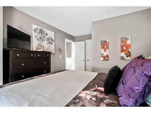 204-881 Sage Valley Boulevard Nw, Calgary, AB - Indoor Photo Showing Bedroom