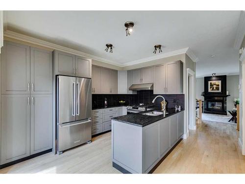 2306 24 Avenue Sw, Calgary, AB - Indoor Photo Showing Kitchen With Double Sink