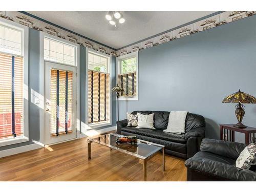 110 Invermere Drive, Chestermere, AB - Indoor Photo Showing Living Room