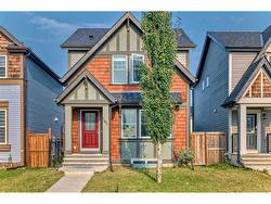 148 Skyview Point Green NE Calgary, AB T3N 0G7