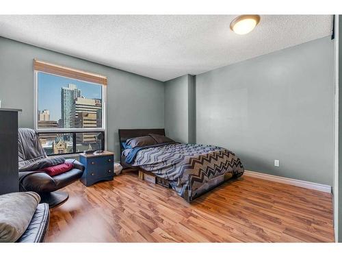 1001-924 14 Avenue Sw, Calgary, AB - Indoor Photo Showing Bedroom