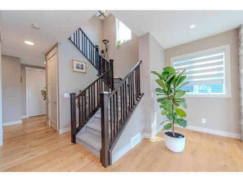 105 Carringvue Manor Nw, Calgary, AB - Indoor Photo Showing Other Room