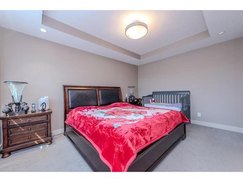 105 Carringvue Manor Nw, Calgary, AB - Indoor Photo Showing Bedroom