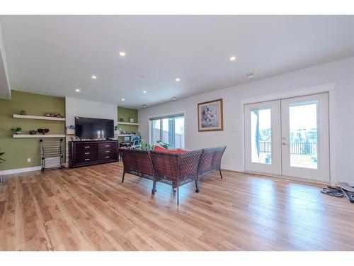 105 Carringvue Manor Nw, Calgary, AB - Indoor