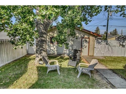 6151 Penworth Road Se, Calgary, AB - Outdoor