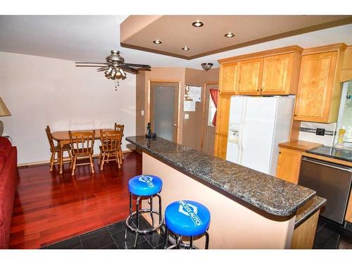 6151 Penworth Road Se, Calgary, AB - Indoor Photo Showing Other Room