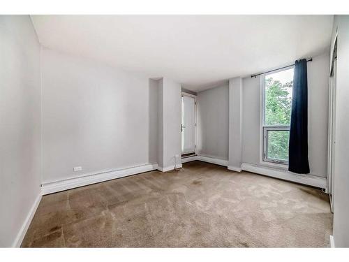 305-323 13 Avenue Sw, Calgary, AB - Indoor Photo Showing Other Room