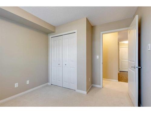 106-304 Cranberry Park Se, Calgary, AB - Indoor