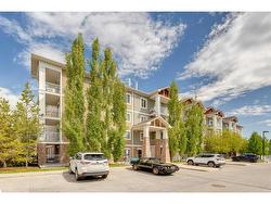 106-304 Cranberry Park SE Calgary, AB T3M 1W2