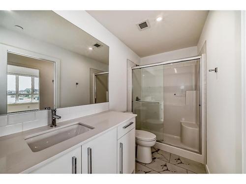 1405-60 Skyview Ranch Road Ne, Calgary, AB - Indoor Photo Showing Bathroom