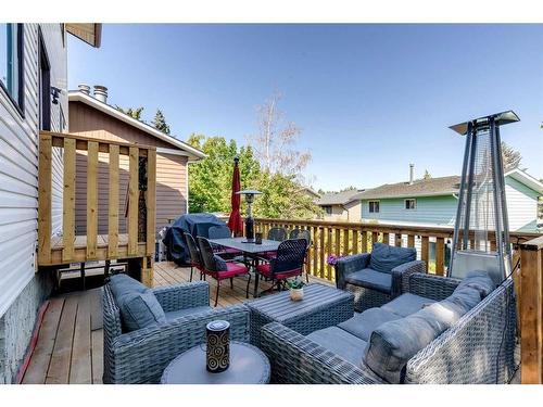 96 Coach Manor Terrace Sw, Calgary, AB - Outdoor With Deck Patio Veranda With Exterior