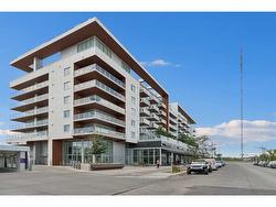 210-8505 Broadcast Avenue SW Calgary, AB T3H 6B5