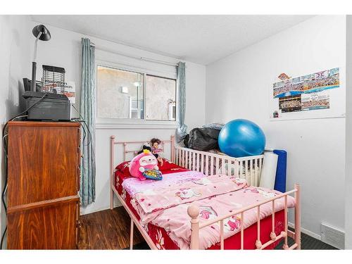 288 Whitewood Place Ne, Calgary, AB - Indoor Photo Showing Bedroom