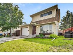 243 Pineland Place NE Calgary, AB T1Y 3L4