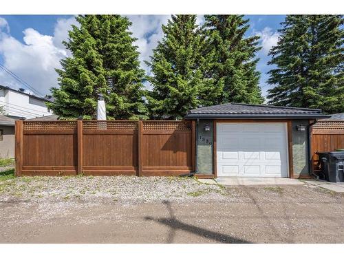 1809 18 Avenue Nw, Calgary, AB - Outdoor