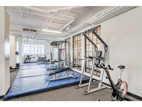 2910-930 6 Avenue Sw, Calgary, AB - Indoor Photo Showing Gym Room