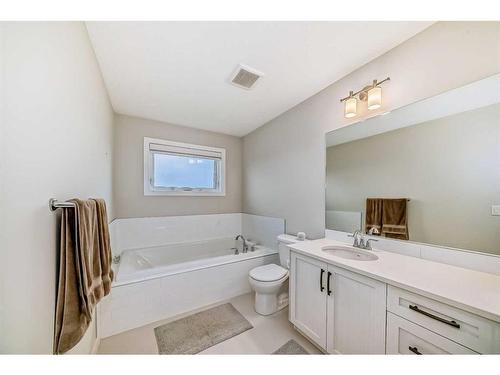 280 Sage Bluff Rise Nw, Calgary, AB - Indoor Photo Showing Bathroom