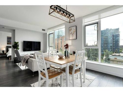 708-310 12 Avenue Sw, Calgary, AB - Indoor Photo Showing Dining Room