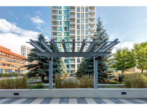 2201-901 10 Avenue Sw, Calgary, AB - Outdoor