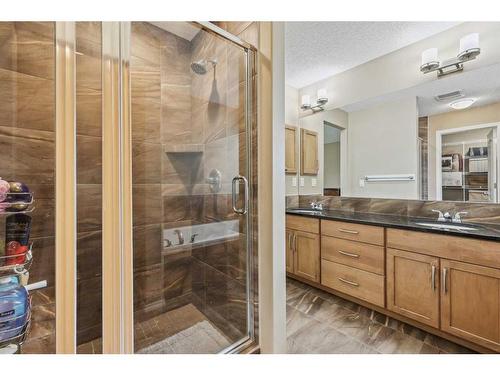 461 Cranford Drive Se, Calgary, AB - Indoor Photo Showing Bathroom