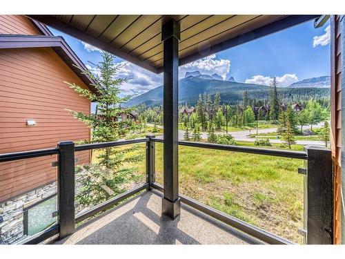 105 Riva Court, Canmore, AB - Outdoor With Exterior